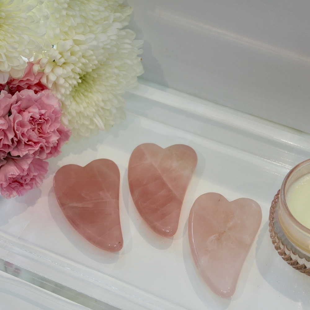 Rose Quartz Gua Sha - Picture 3 of 3